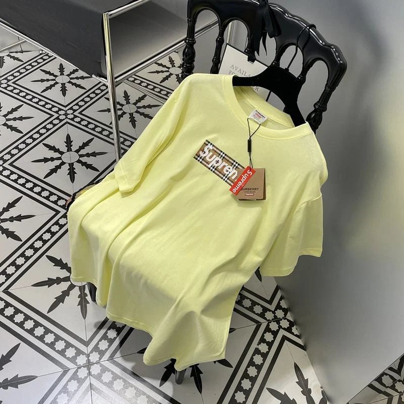 人気急上昇最強コラボ シュプリーム × バーバリー ボックスロゴTシャツ コピー She85649