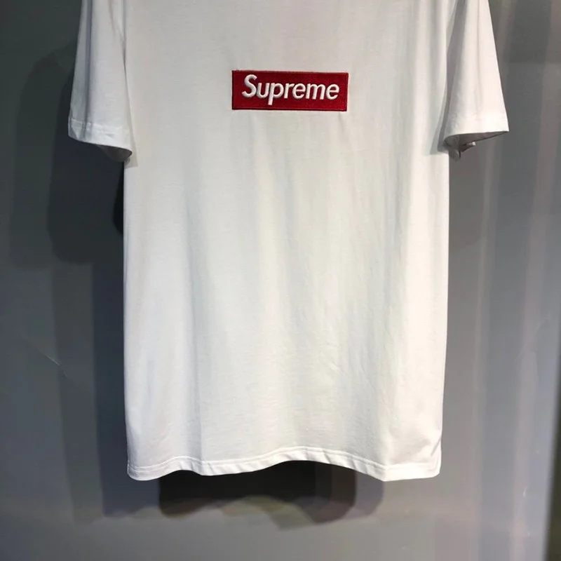 目を惹くカラーシュプリーム ボックスロゴ tシャツ コピー 2021SS新作 コムデギャルソン Shj87544
