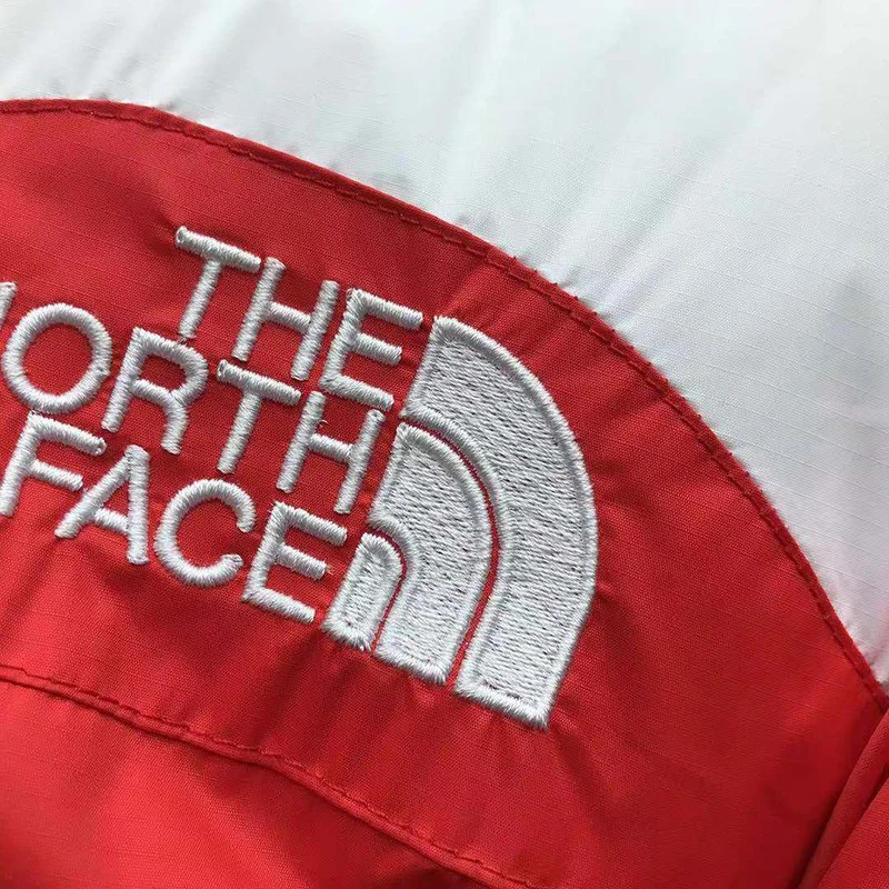 争奪戦 Supreme×THE NORTH FACE コピー S Logo ヒマラヤン レッド 限定コラボ超激レア! Shp43136