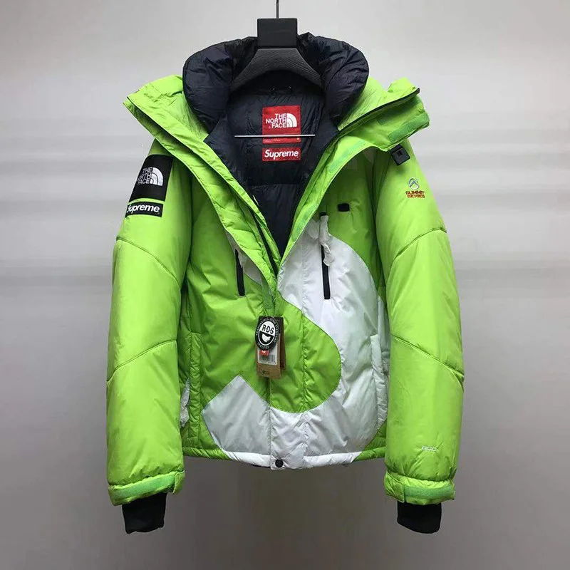 争奪戦 Supreme×THE NORTH FACE コピー S Logo ヒマラヤン レッド 限定コラボ超激レア! Shp43136