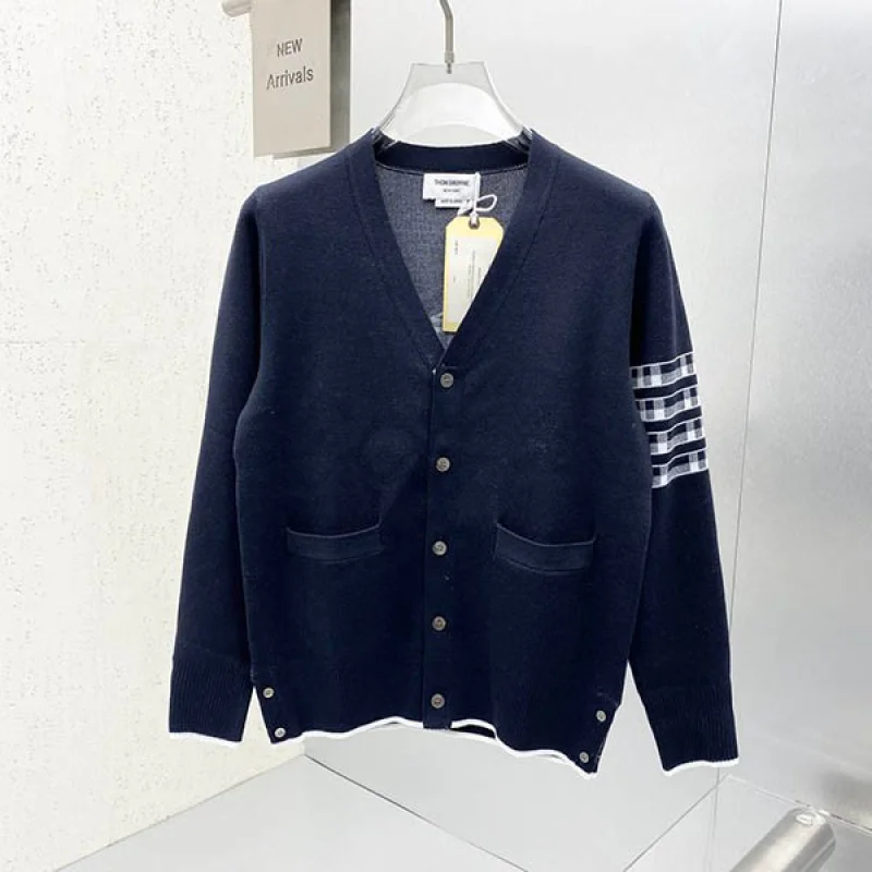 《大人気》トムブラウン ドネガルコントラスト 4BAR カーディガン コピー toz77361