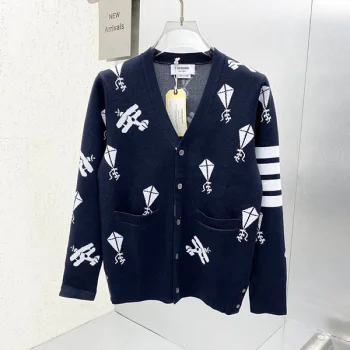 服 ton04377 スーパーコピー