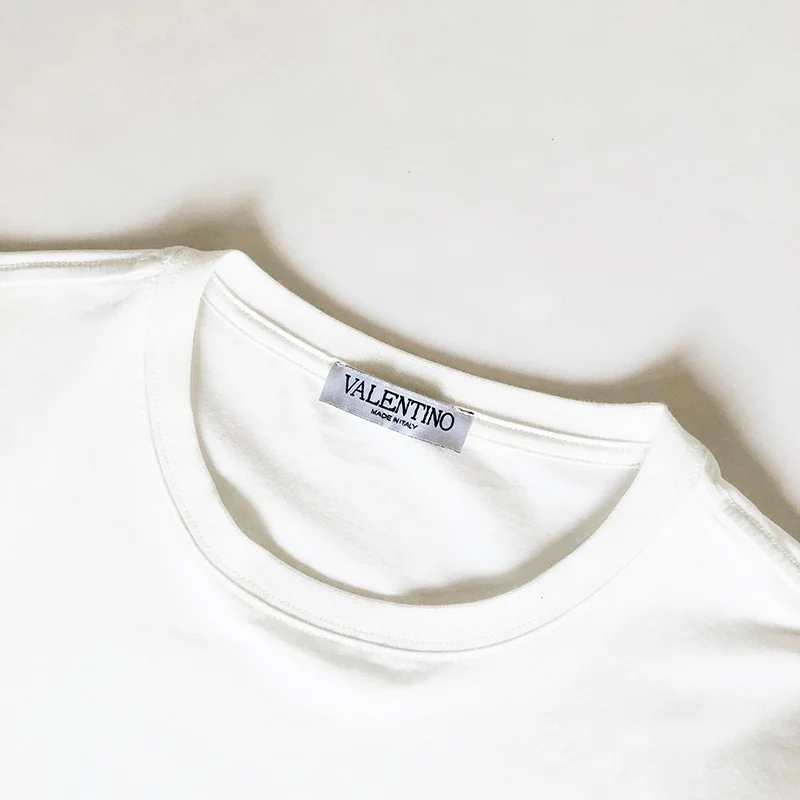 関税込 ヴァレンティノ Tシャツ 偽物 VLTN コットンロゴ Vug98960