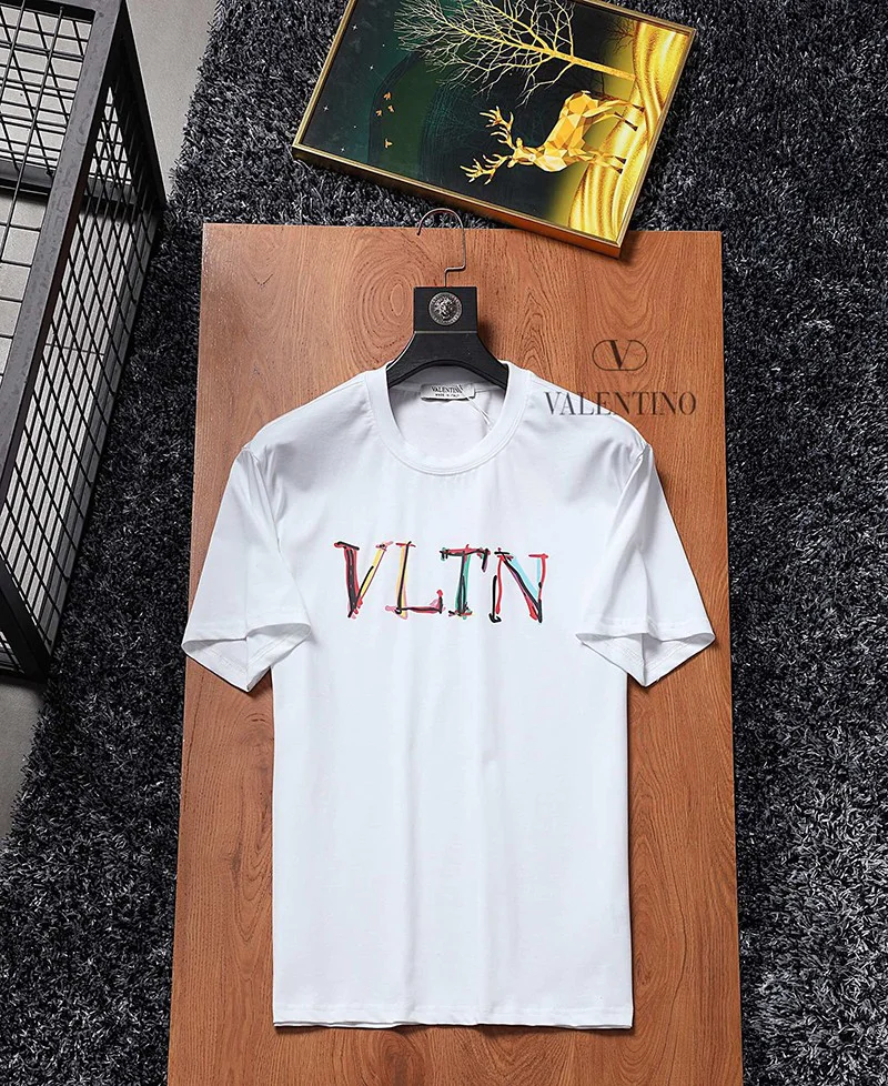 関税込ヴァレンティノ Tシャツ パロディ VLTN コットンロゴ Tシャツ Vuk85200