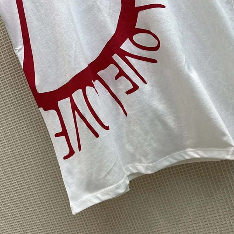 可愛いヴァレンティノ コピー LOVE Vロゴ コットン 半袖 Tシャツ Vun15448