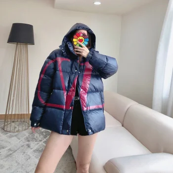 服 Vuq89110 スーパーコピー