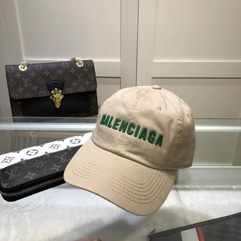早い者勝ち♡バレンシアガ ホワイトロゴキャップ 偽物 bag33562