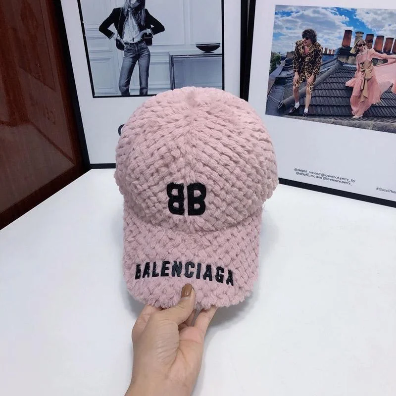 秋冬新作 人気 バレンシアガ ウサギ毛 ロゴキャップ コピー bal60283