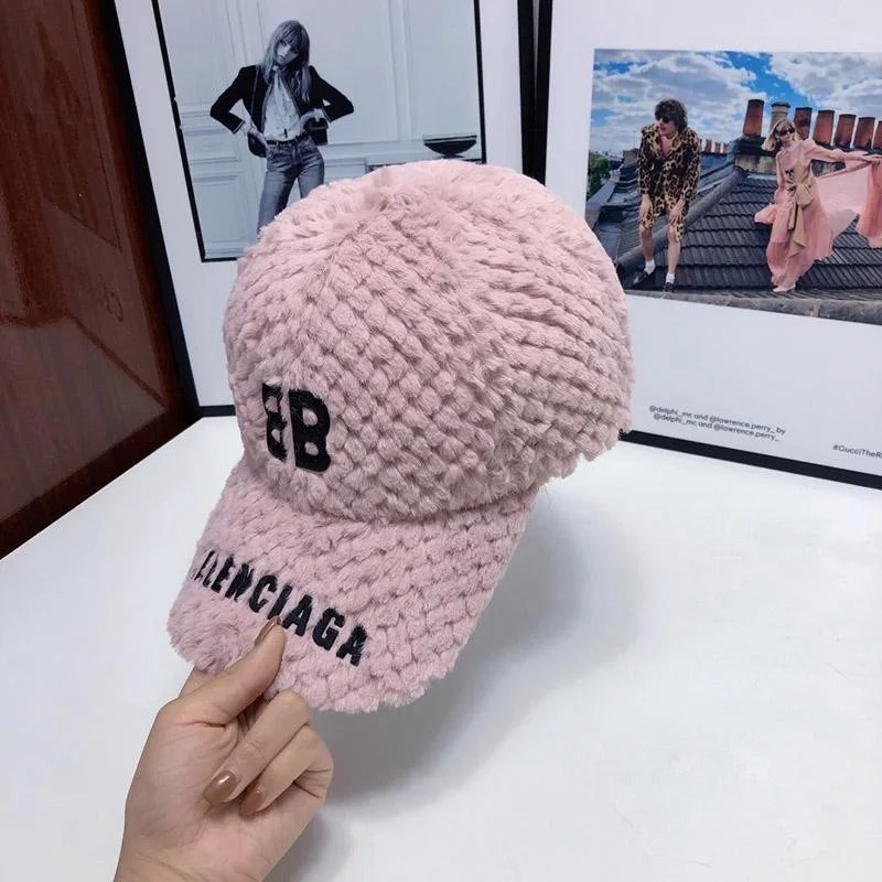 秋冬新作 人気 バレンシアガ ウサギ毛 ロゴキャップ コピー bal60283