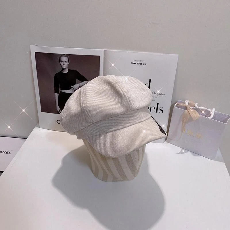 人気!バレンシアガ ベレー帽 スーパーコピー ホワイト bao96348