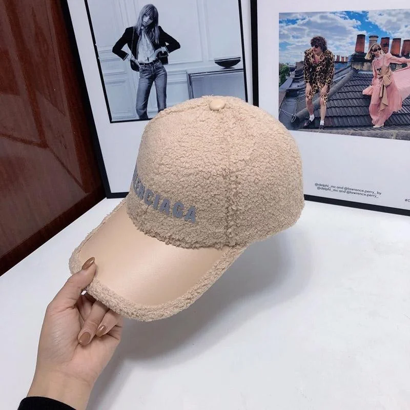 新色☆希少 バレンシアガ ラムズウール キャップ 偽物 baw51712