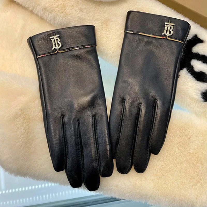 バーバリー 偽物 カシミアライニング モノグラム レザー グローブ Bar72652