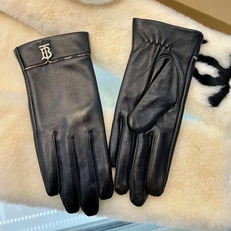 バーバリー 偽物 カシミアライニング モノグラム レザー グローブ Bar72652