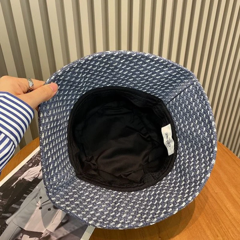 高品質♪♪♪セリーヌ トリオンフ バケットハット 偽物 Cem59054