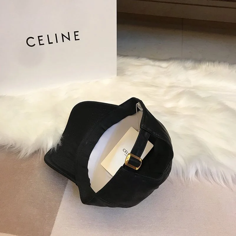 【日本未発売】セリーヌ キャップ 偽物 トリオンフ ベースボールキャップ コピー Ces46560
