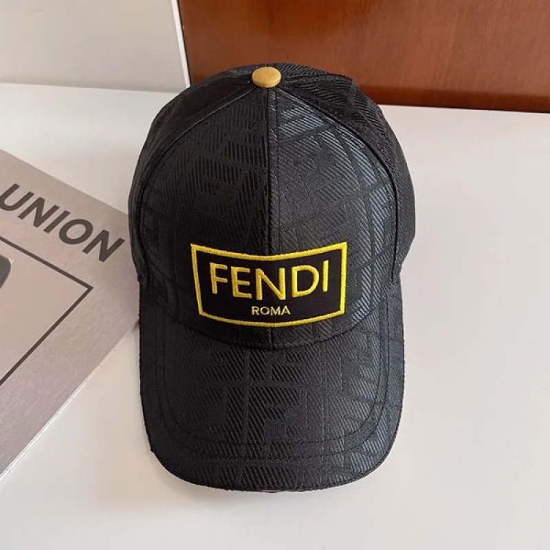 フェンディ ベースボールキャップ コピー 争奪戦♡ feg99534