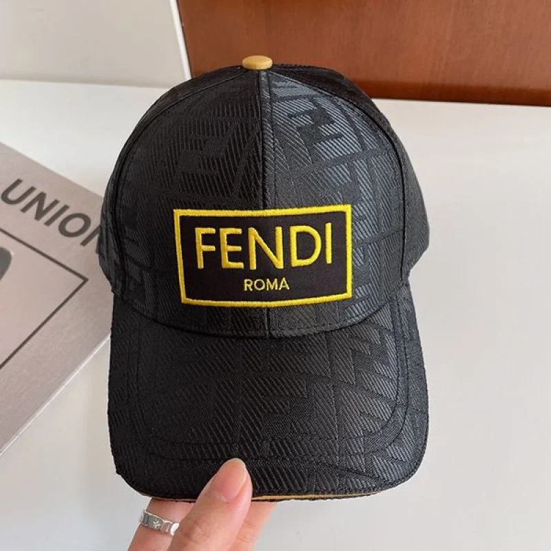 フェンディ ベースボールキャップ コピー 争奪戦♡ feg99534