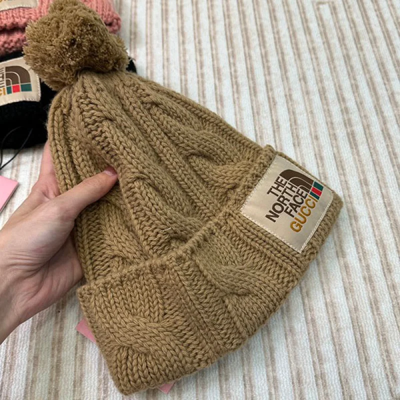 稀少 グッチxノースフェイス ロゴ ニット帽 コピー ビーニー ニットキャップ guh44079