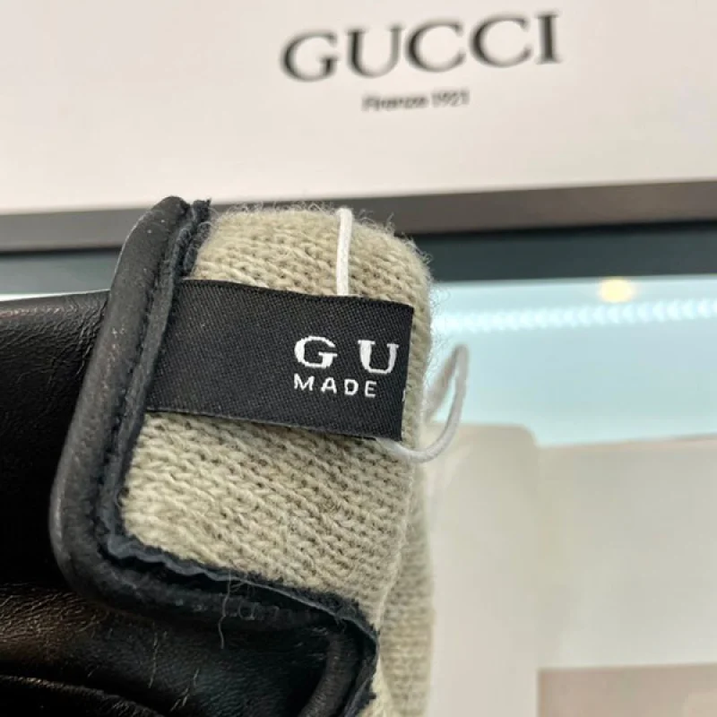グッチ GGロゴ レザー グローブ スーパーコピー guu52630