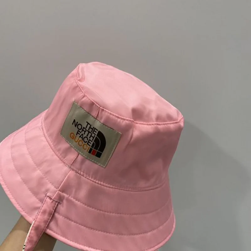 グッチ×ノースフェイス 偽物 リバーシブル バケットハット guy76147