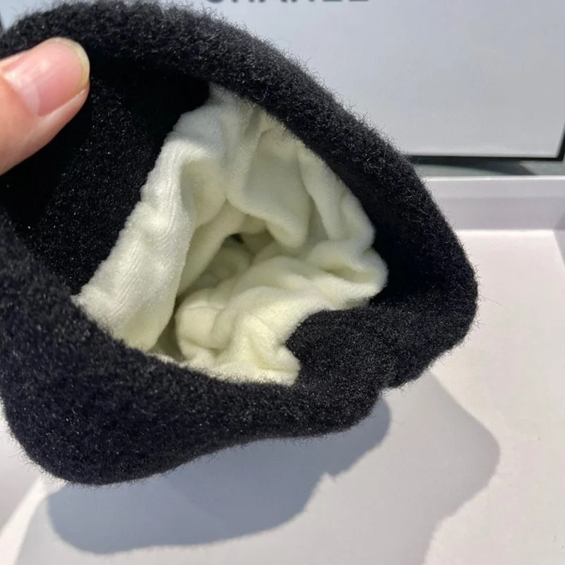 21-22AW【プラダ コピー】シンプル ウール ニット キャップ puo02494