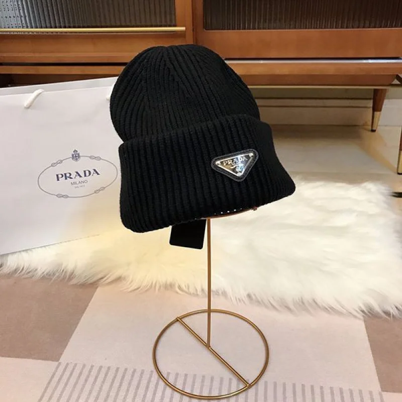 可愛い プラダ ニットキャップ・ビーニー コピー 早い者勝ち♡ puo61183