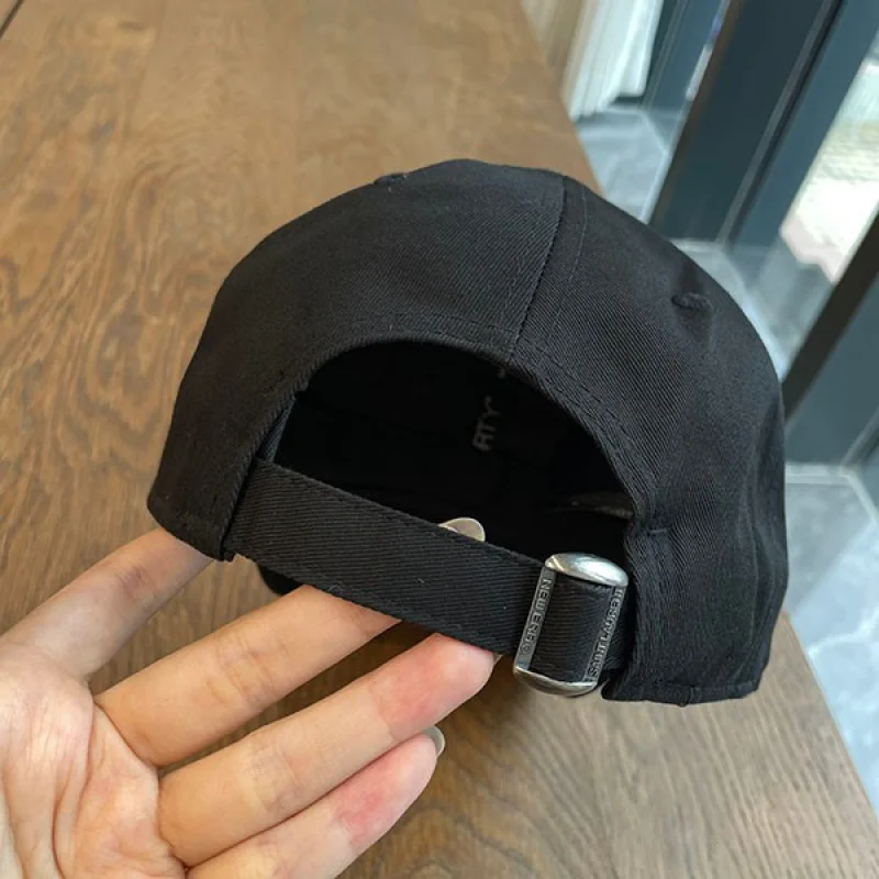 【話題商品!】サンローラン×ニューエラ コピー☆モノグラムキャップ帽☆YSLキャップ★ 687687YCL361000