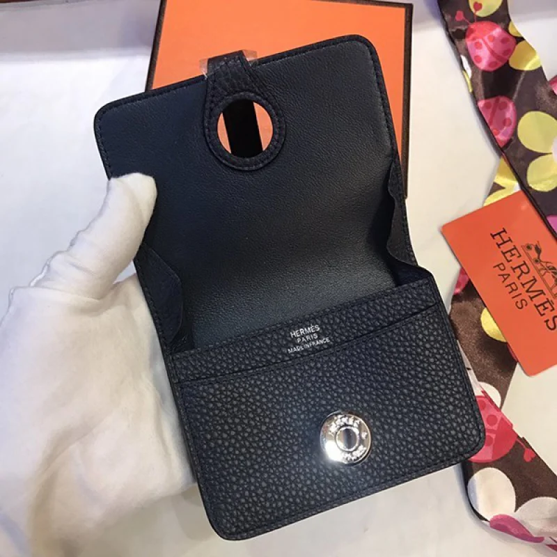 エルメス ドゴン カーフスキン カードホルダー スーパーコピーhe19035