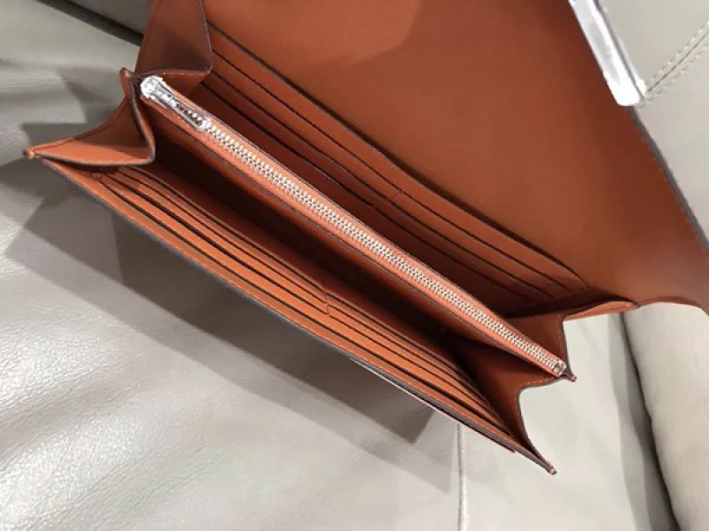 エルメス コンスタンス 偽物コピー ロング ウォレット he19055