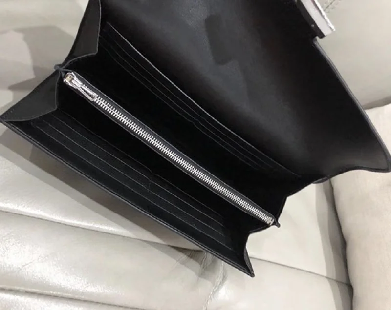 エルメス ブランド偽物 ウォレットコンスタンス ロングhe19056