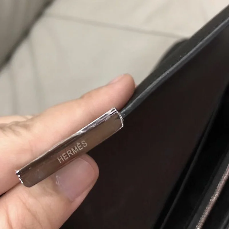 エルメス ブランド偽物 ウォレットコンスタンス ロングhe19056