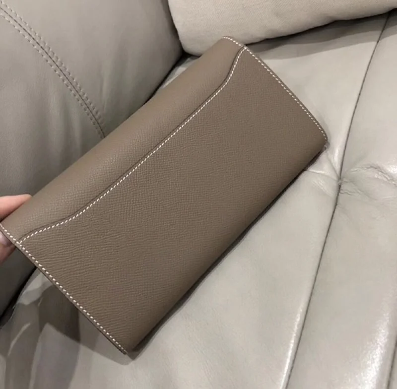 エルメス コンスタンス 偽物コピー ロング ウォレット he19055