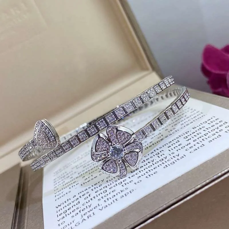 限定 ブルガリ シルバー ダイヤ ブレスレットスーパーコピーN級品 11042 入手困難 11042