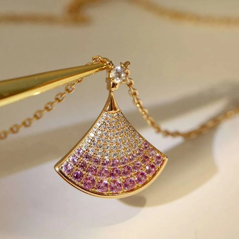 目を惹くカラー ブルガリ ビーゼロワン ネックレス コピー DIVAS DREAM☆ローズGold&輝くダイヤ☆ネックレスS310 Buf46484