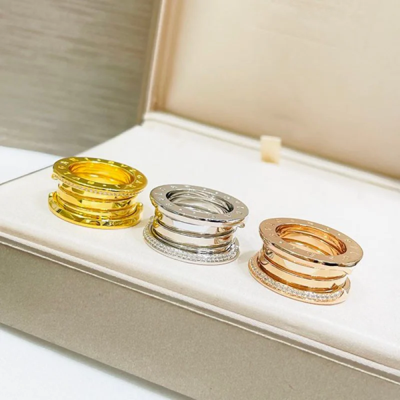 世界中で大人気♪ブルガリ【ビーゼロワン】18K ピンクゴールド リング コピー Buk61054