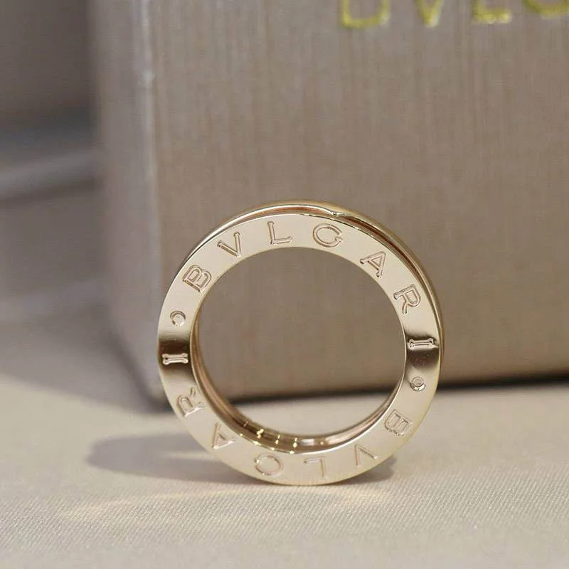 ブルガリ コピー 18K ゴールド ビー・ゼロワン 1バンドリングお洒落に♪ Buu01267