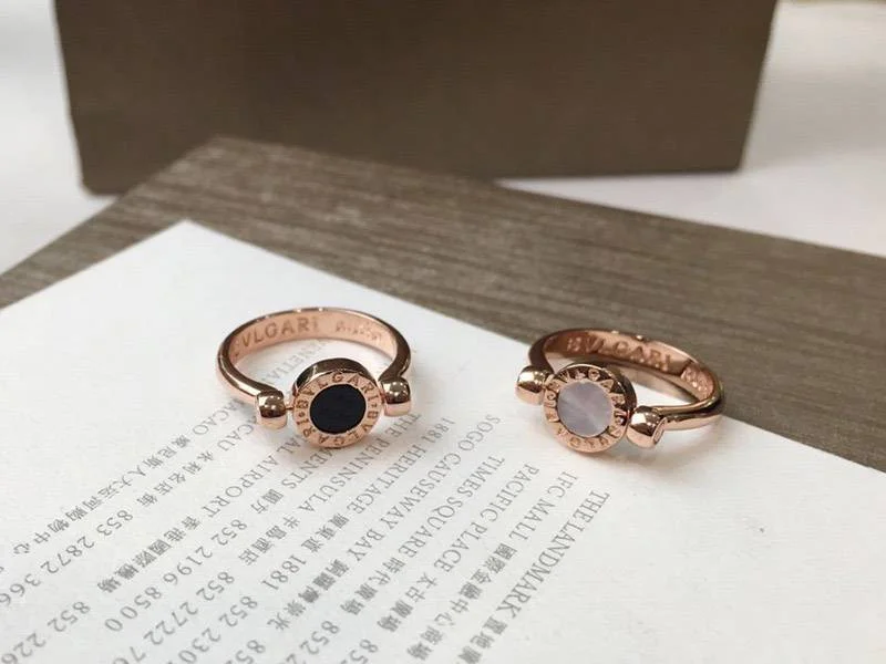 大人気!!高品質♪♪♪ ブルガリ リング コピー 18Kゴールド Buu43158