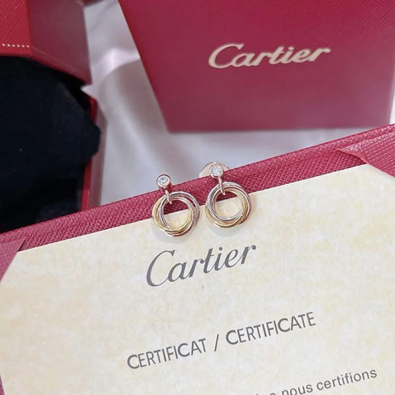 カルティエ トリニティ コピー ダイヤモンド リング ピアス kaw75591