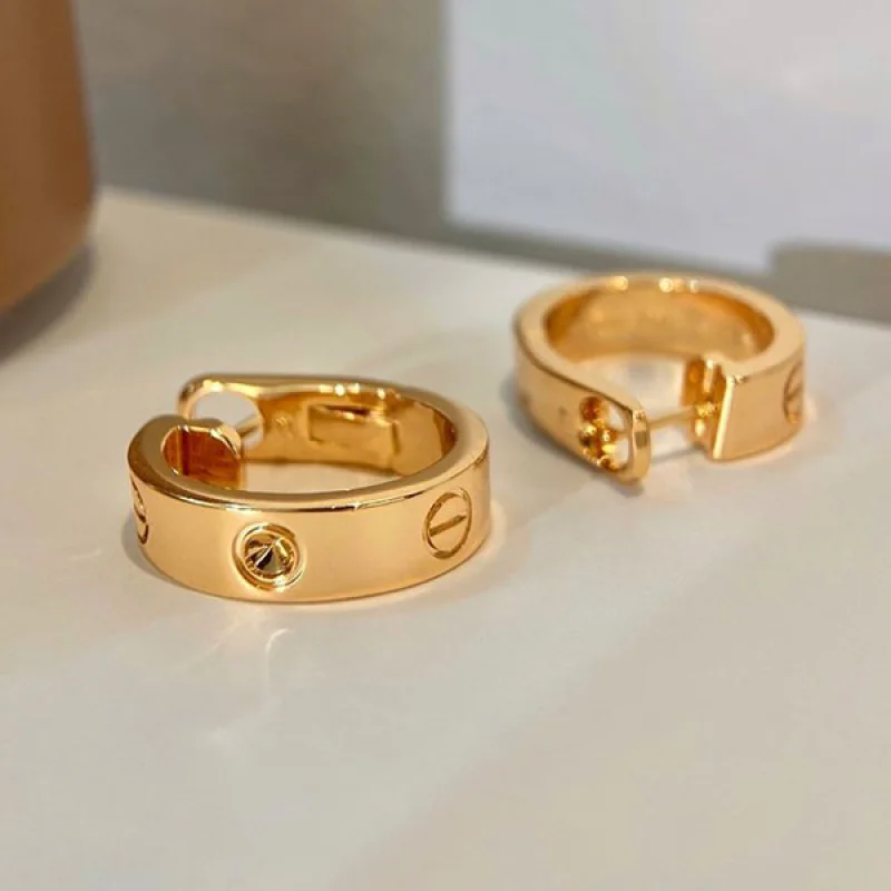 大人気!!新色 カルティエ■リング 偽物 指輪 LOVE ウェディング kaa25299