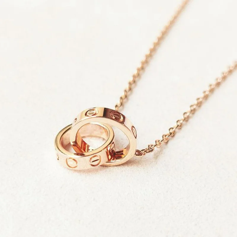 入手困難品！【カルティエ 偽物】LOVEネックレス kae73246