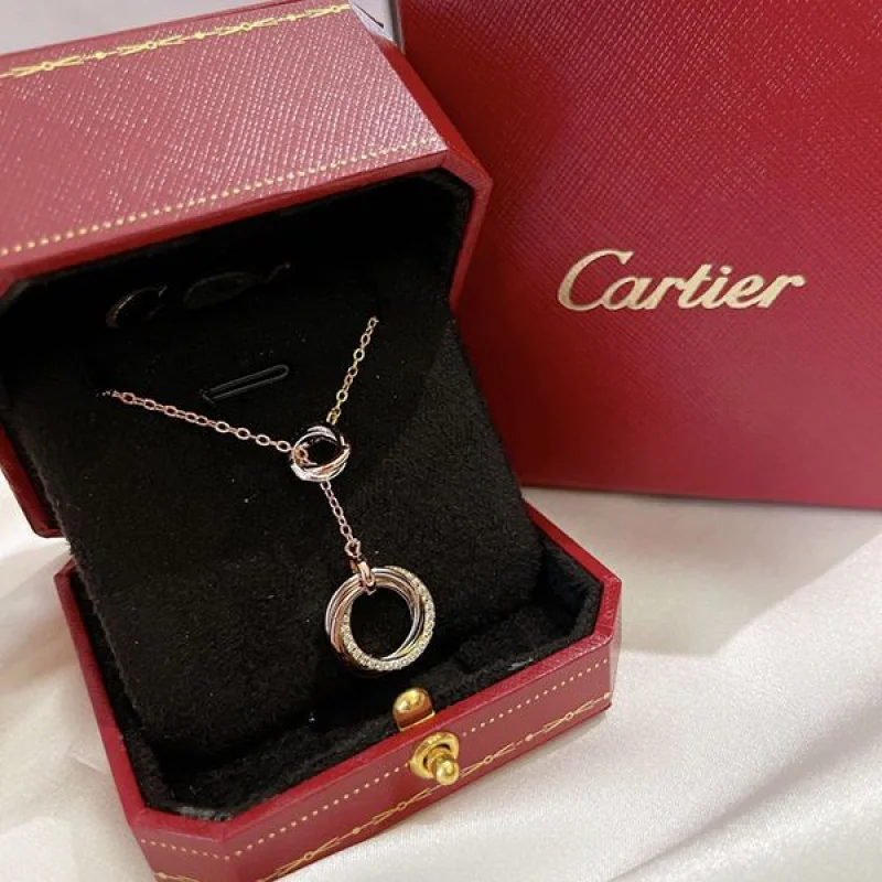 カルティエ トリニティ ネックレス 偽物 18K ダイヤモンド kal33823