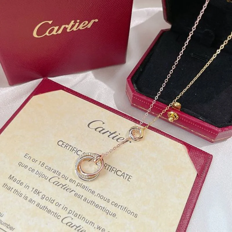 カルティエ トリニティ ネックレス 偽物 18K ダイヤモンド kal33823
