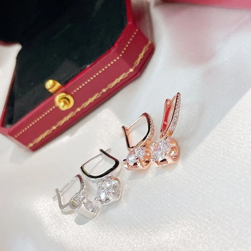 カルティエ 偽物ダイヤモンド ピアス 選べる2色 kaw23793