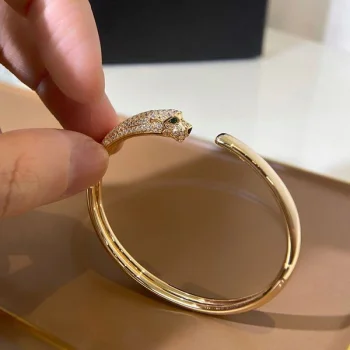 カルティエ ジュエリー kaj09892 スーパーコピー
