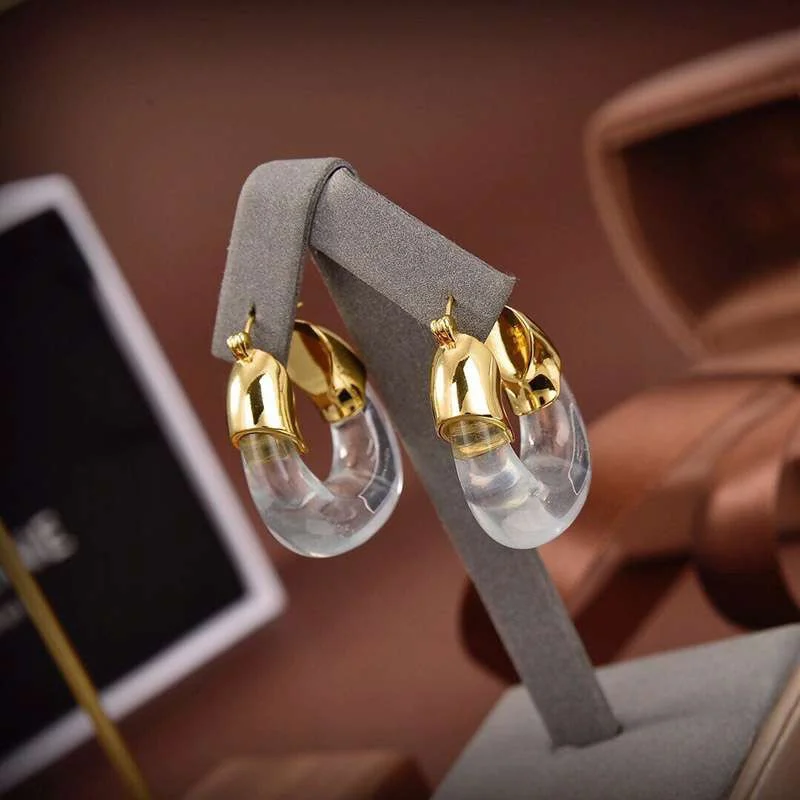 人気No1セリーヌ トリオンフ コピー ピアス Ces93571