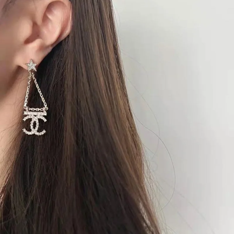 定番シャネル スイング ピアス コピー CCロゴ スター クリスタル ゴールド AB8068B07810NH432