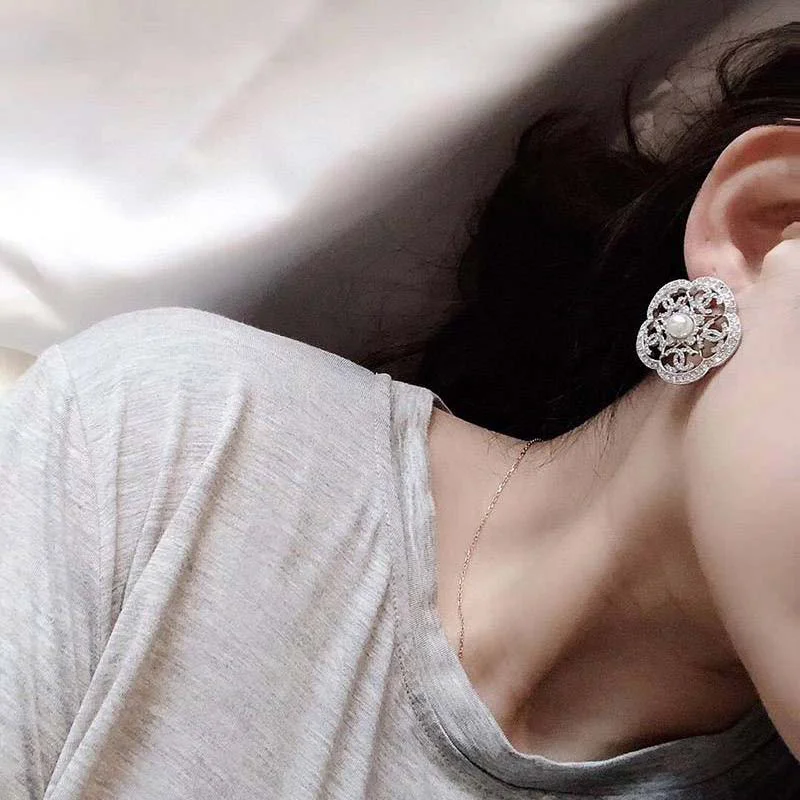 定番シャネル 偽物 カメリア コレクション ピアス shi78386