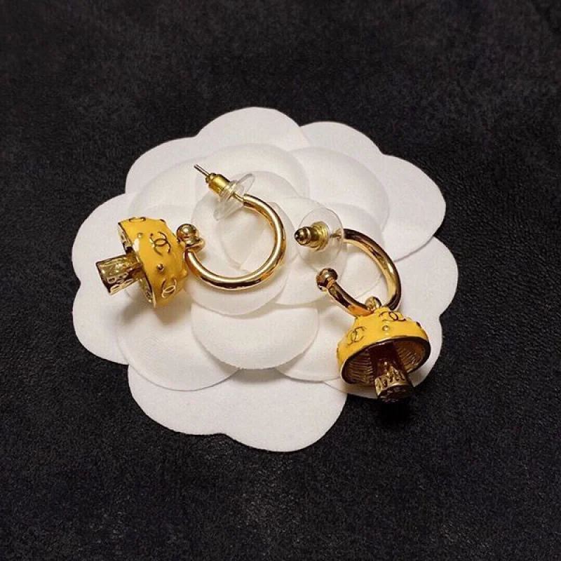 新色☆希少 シャネル きのこ類 ピアス コピー shp33573