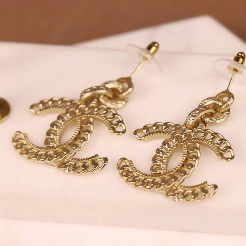 希少色シャネル CCロゴ ピアス コピー sht98797