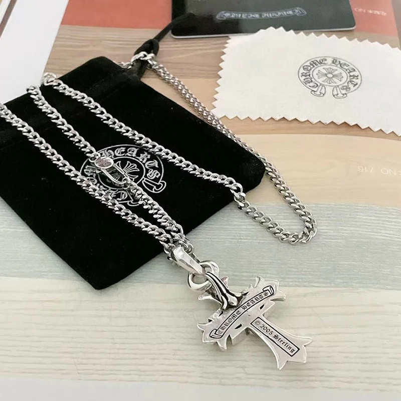 《大人気》クロムハーツ ネックレス コピー スモール CHクロス ベイル 24" ペーパーチェーン Kua97964
